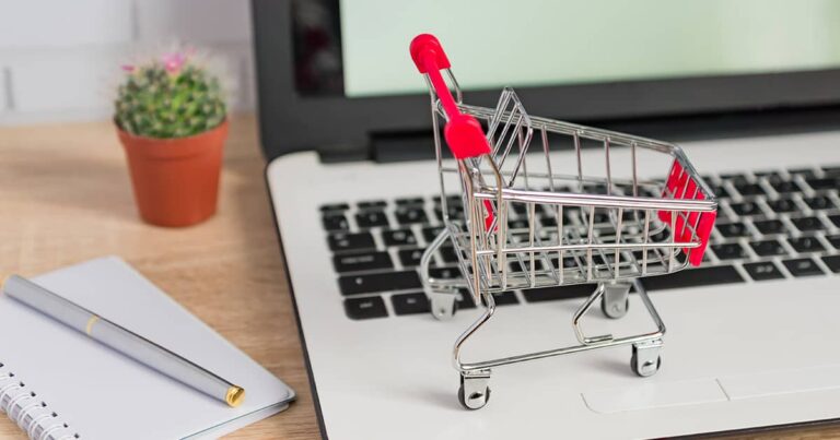 The best places to sell laptops online and premises
