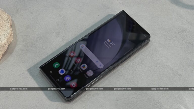 Samsung Galaxy Z fold first 5 impressions: refine the fold