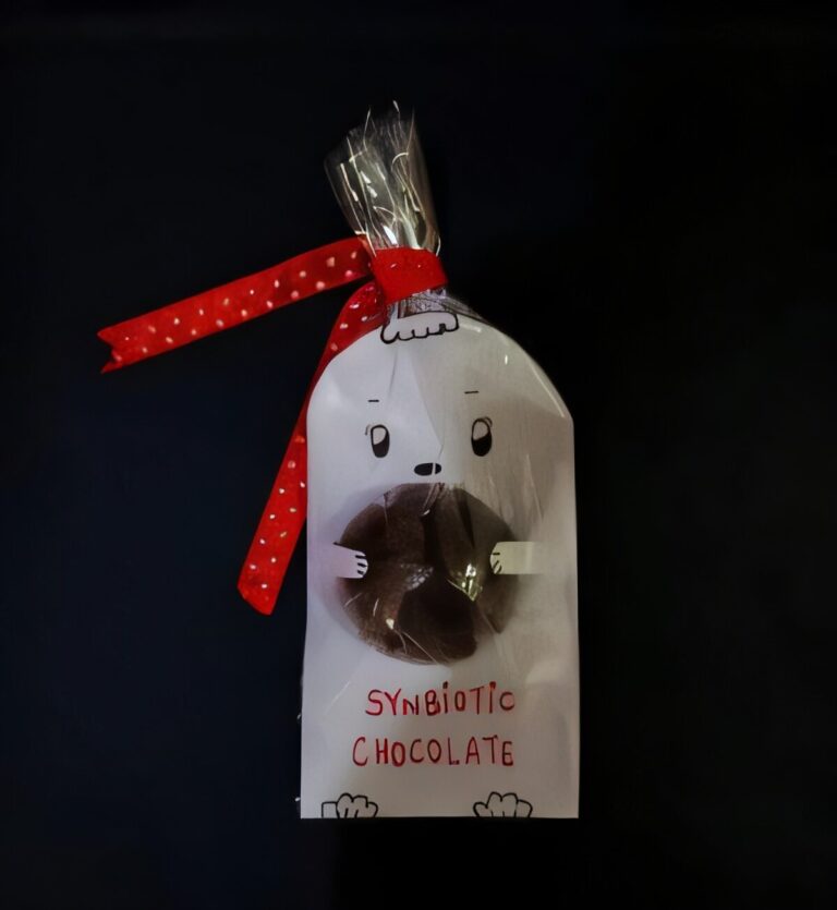 Sinbiotic chocolate with pre and probiotics could have potential health benefits