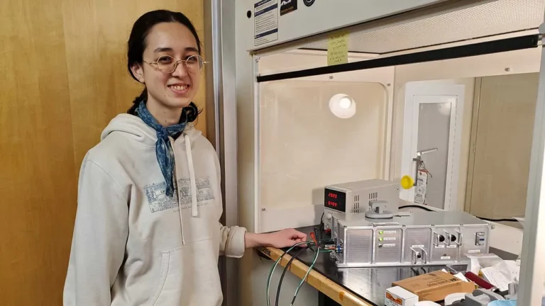 Hologographic microscope in space | Weekly electronics
