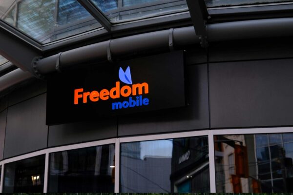 Freedom Mobile reduces Byop credit in all plans