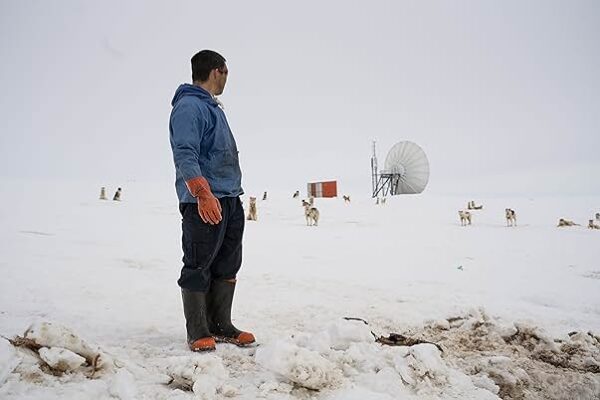 Chance, Connection and Climate Change in Greenland’s ice layer – planet status