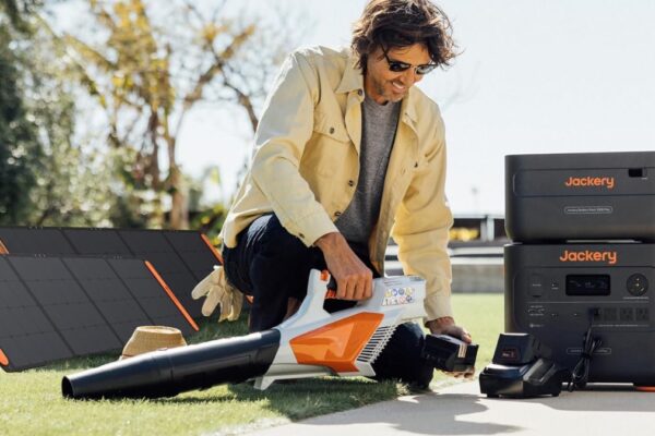This July 4 agreement saves $ 2,500 discount on the Grakery Solar Generatory 4000 kit