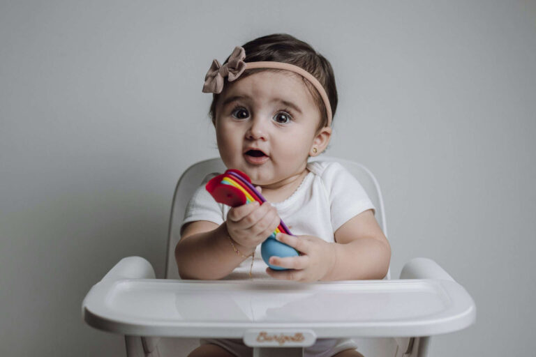 Why could blueberries be the best first bite of their baby
